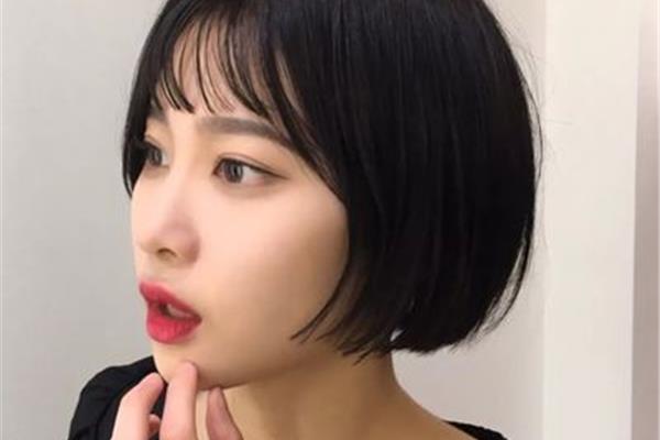 剪短发的故事
