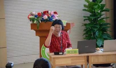 小蜗牛上学的故事