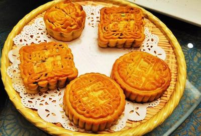 中秋节吃月饼的故事