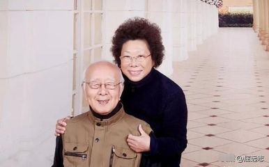 张海迪的故事简介50字