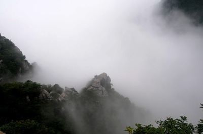 描写山的一段话