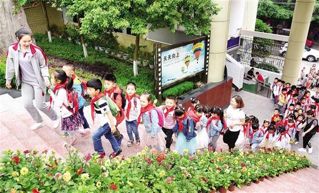 小学生活